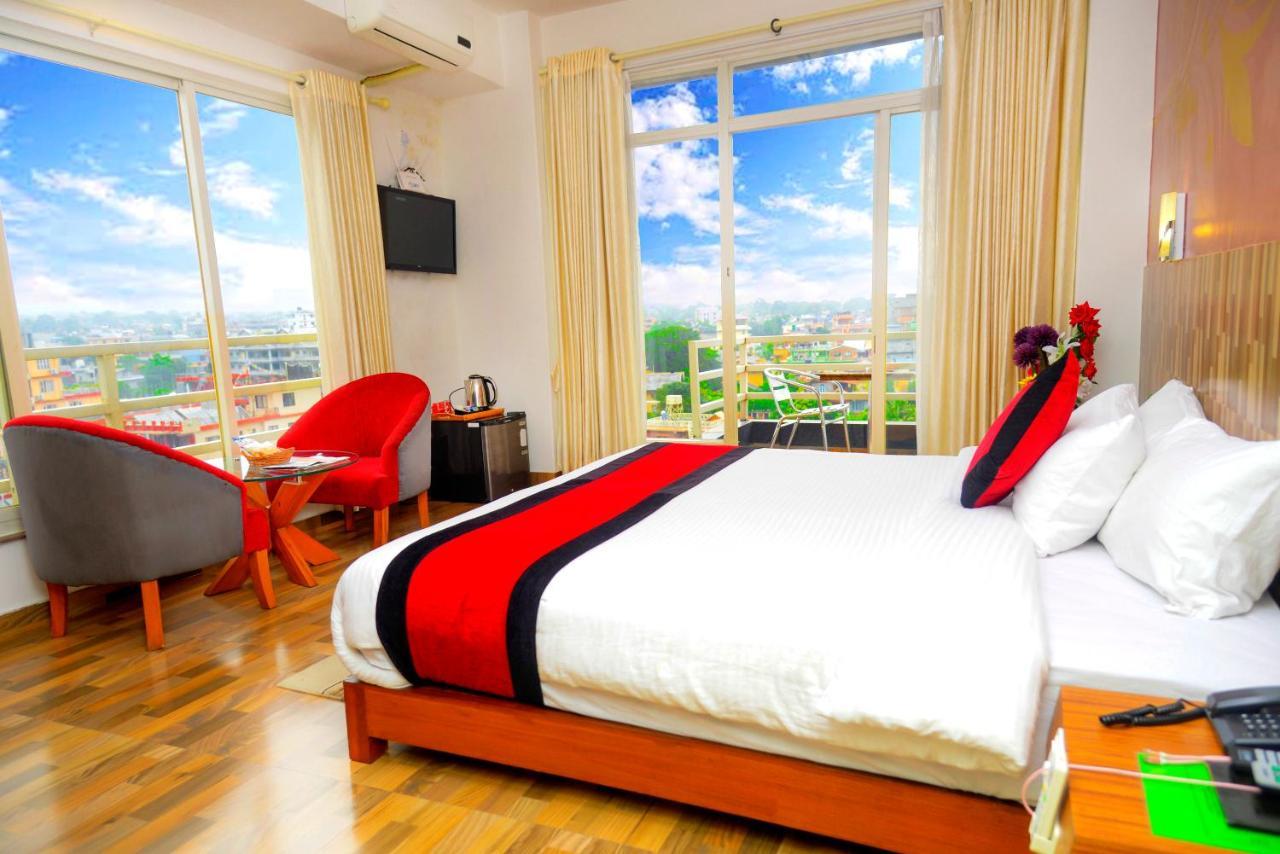 Super Deluxe Lake View Room