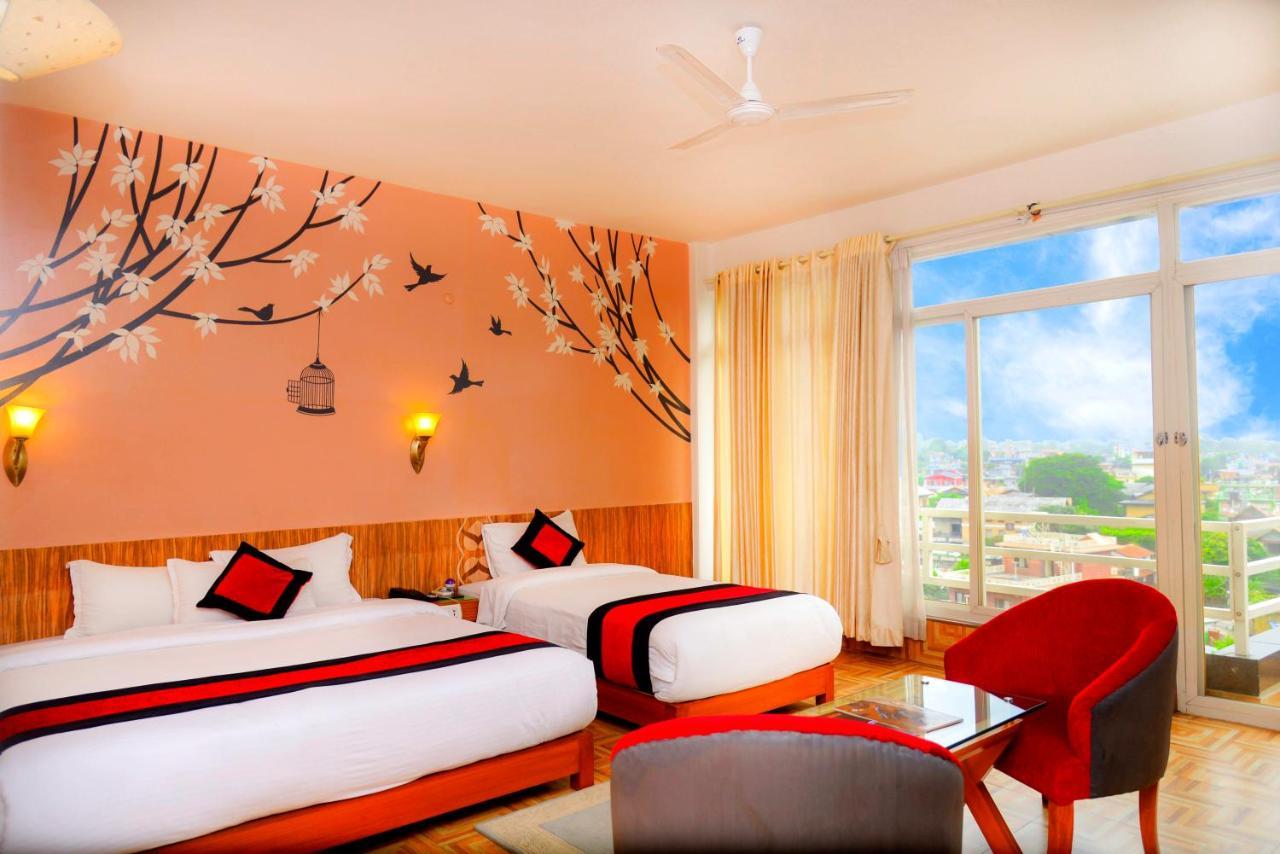 Super Deluxe Lake View Room