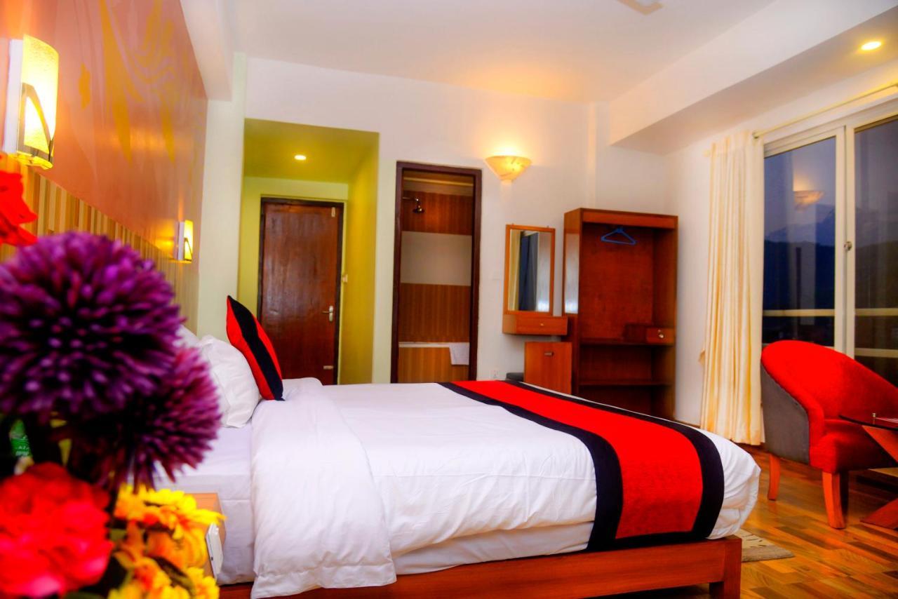 Super Deluxe Lake View Room