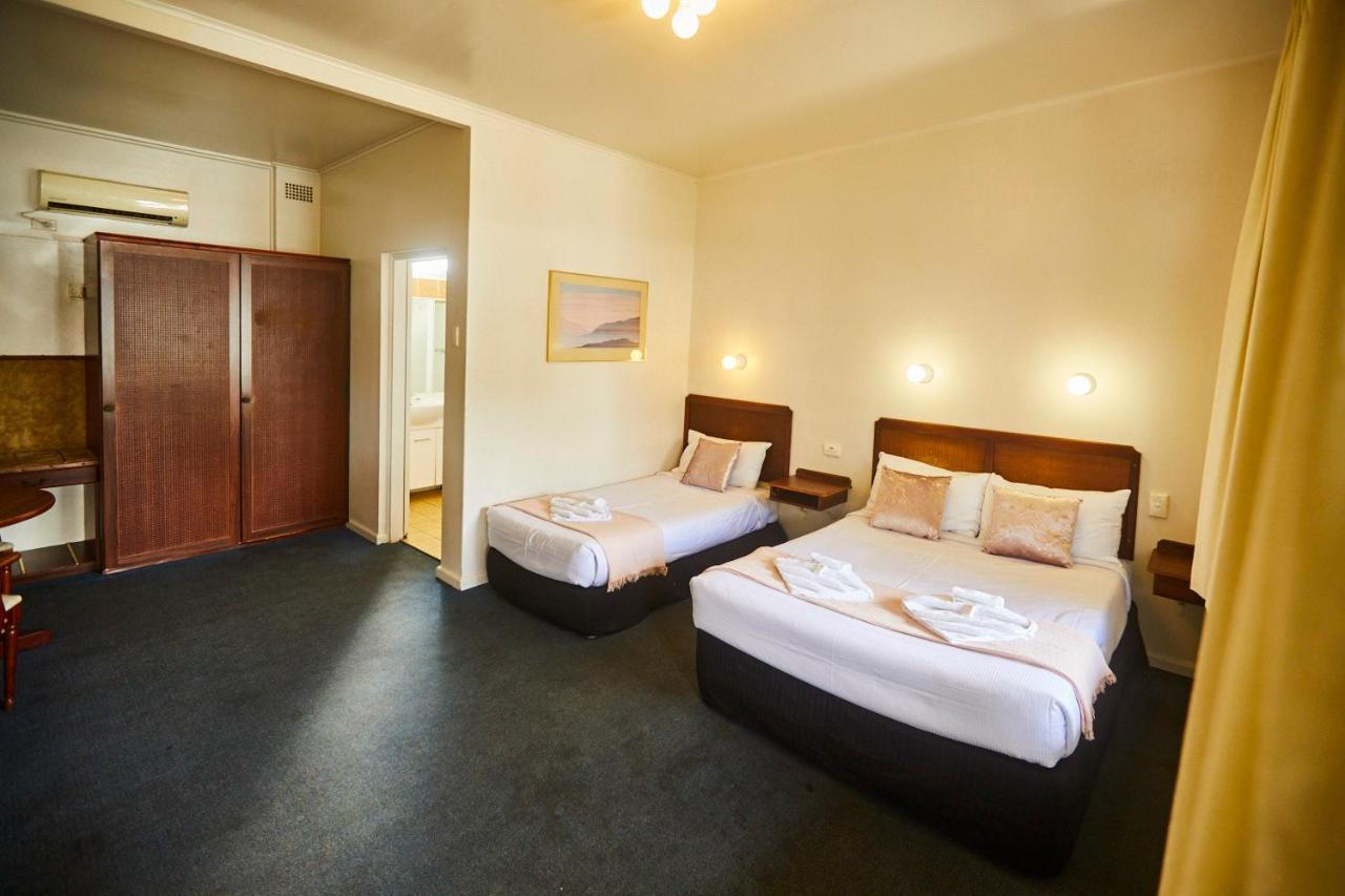 Deluxe Dreibettzimmer