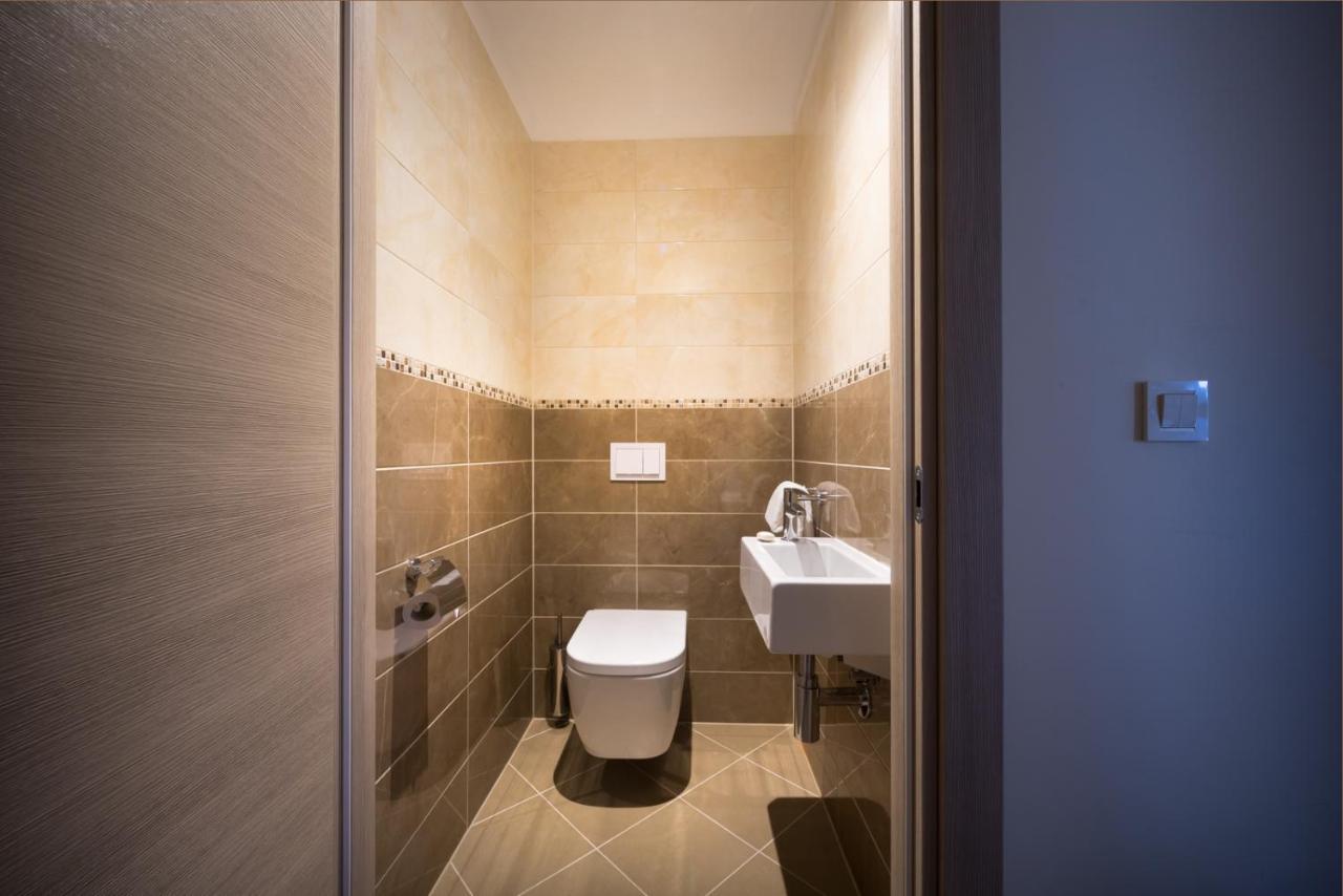 Suite mit Parkblick und Balkon