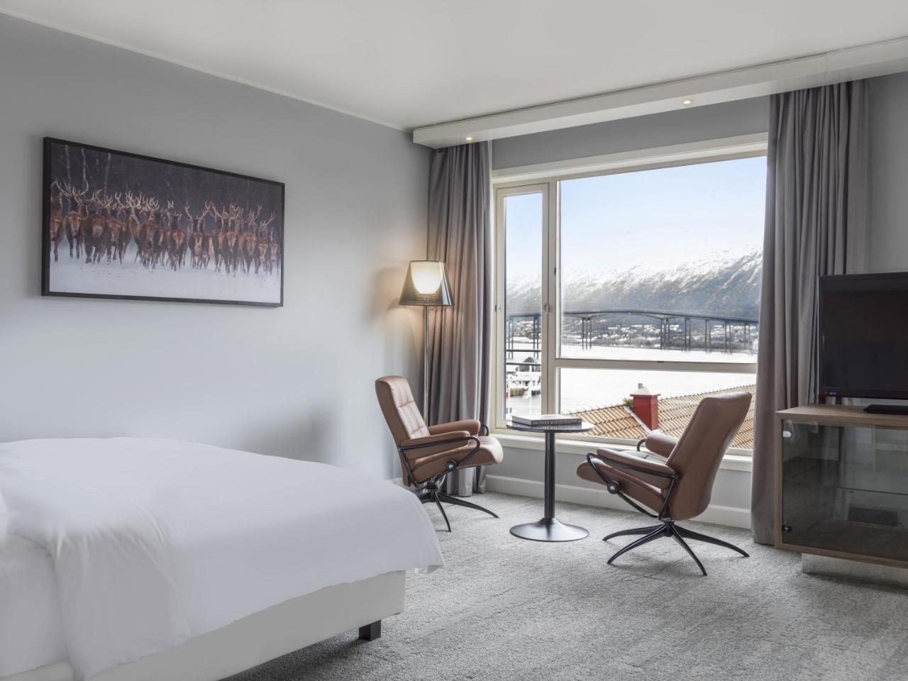Junior Suite,1706310949:JPEG