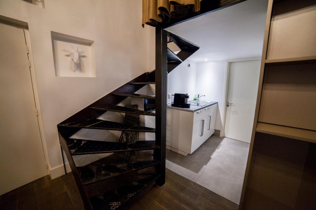 Duplex Room