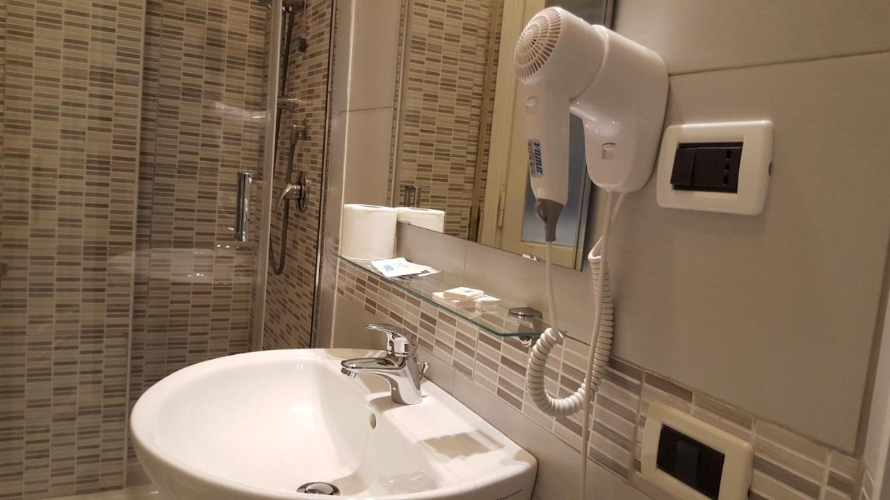 Standard Doppelzimmer mit Gemeinschaftsbad