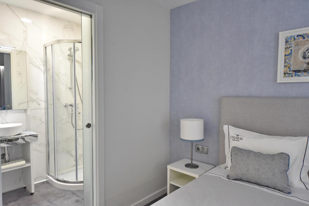 Camera Matrimoniale/Doppia con Letti Singoli con Letto Supplementare