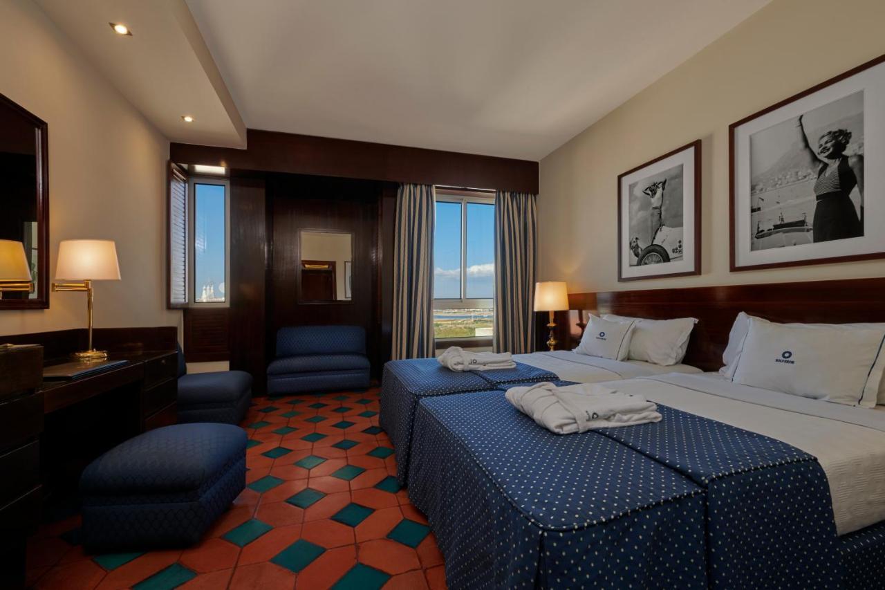 Double or Twin Room Land View