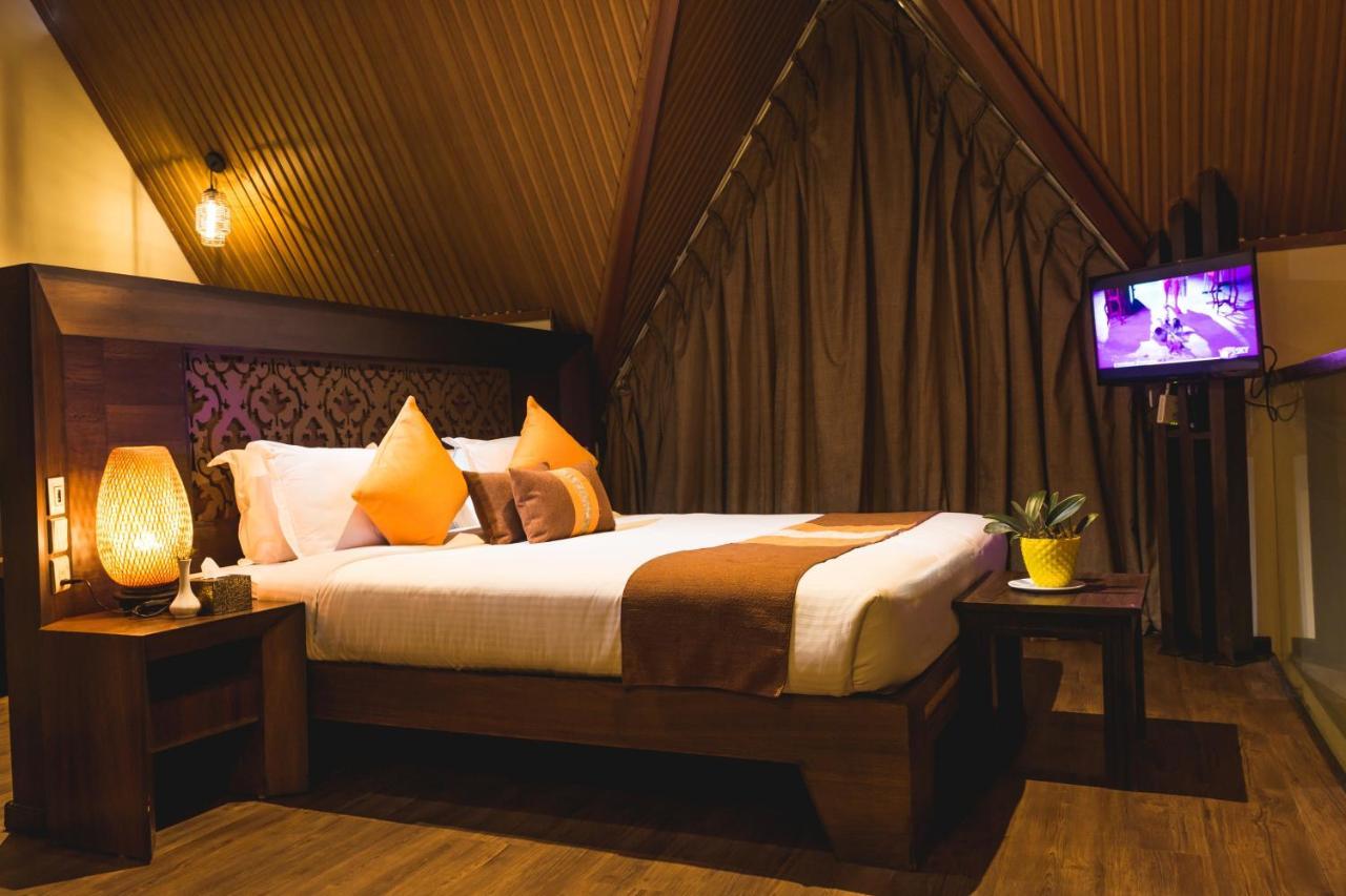 Executive Suite on Food Beverages on Spa