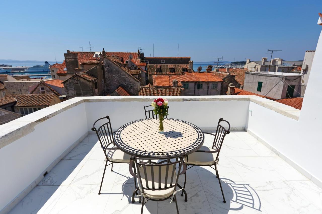 Deluxe Family Room Balcony Sea View