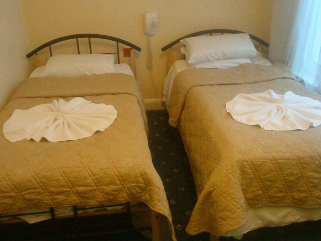 Twin Room