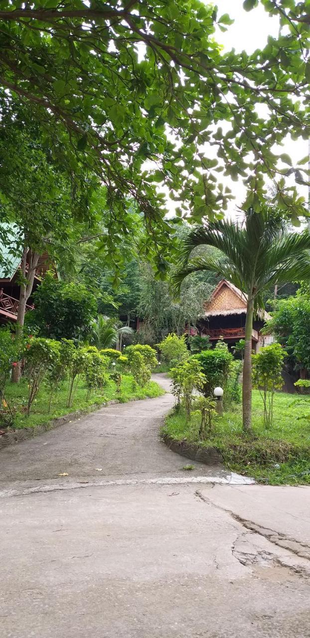 Deluxe Bungalow