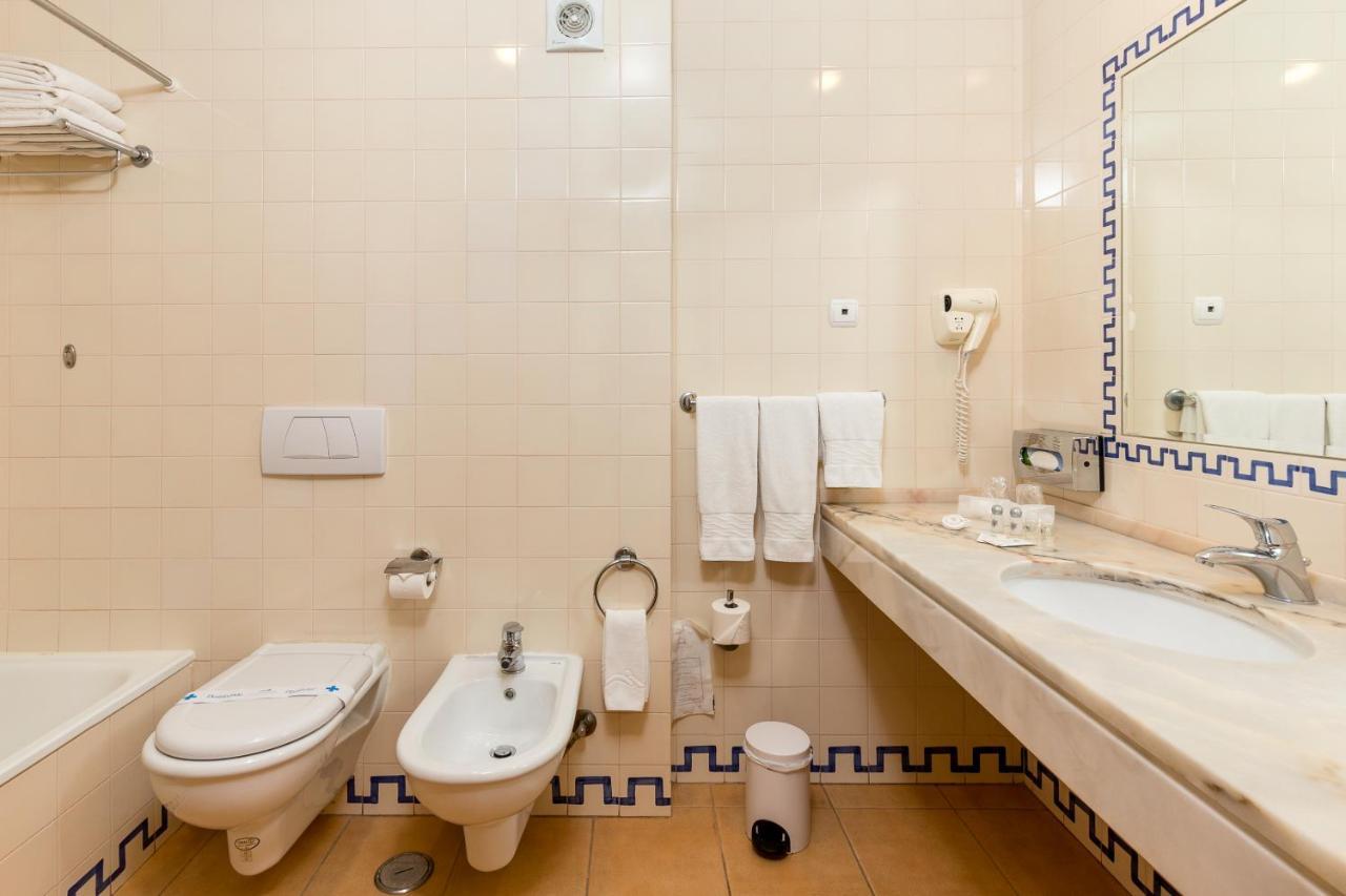 Apartamento de 1 dormitorio con vistas al mar