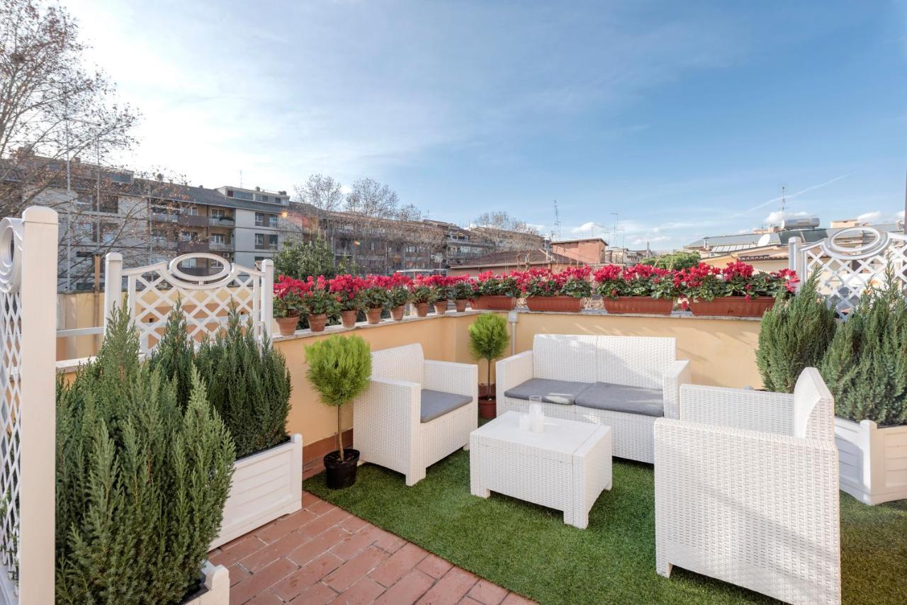 Double Room Private External Terrace