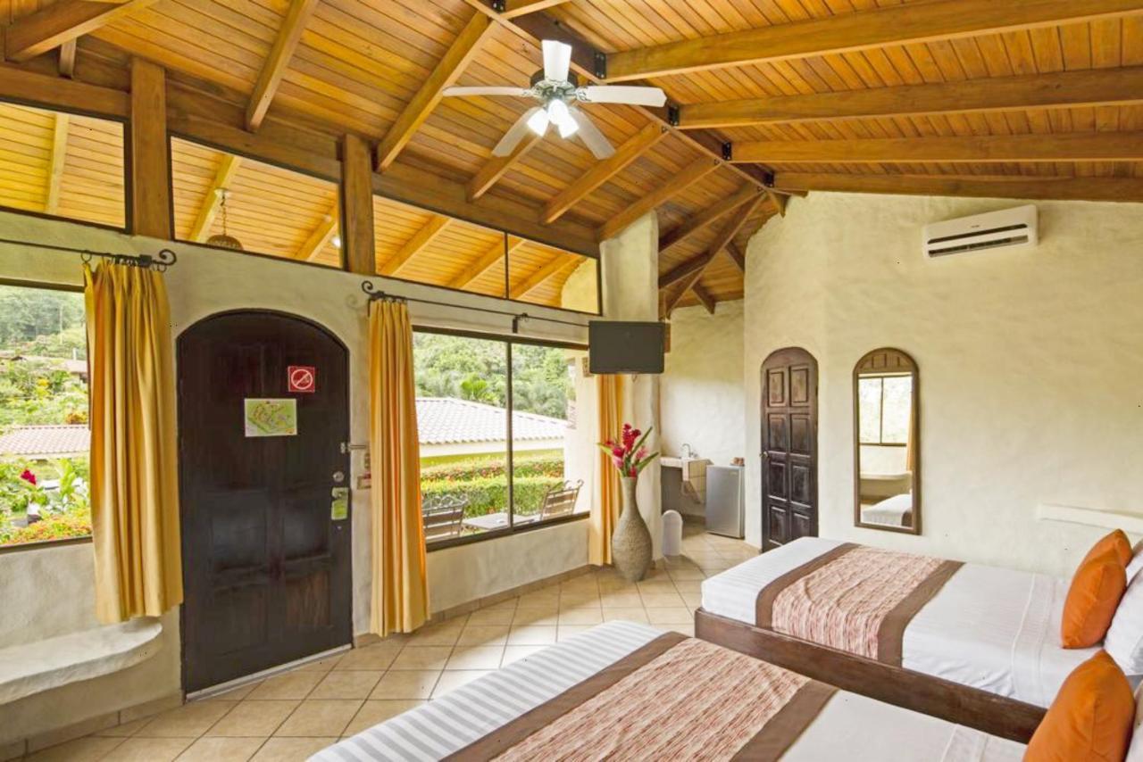 Deluxe Double Room Mountain View