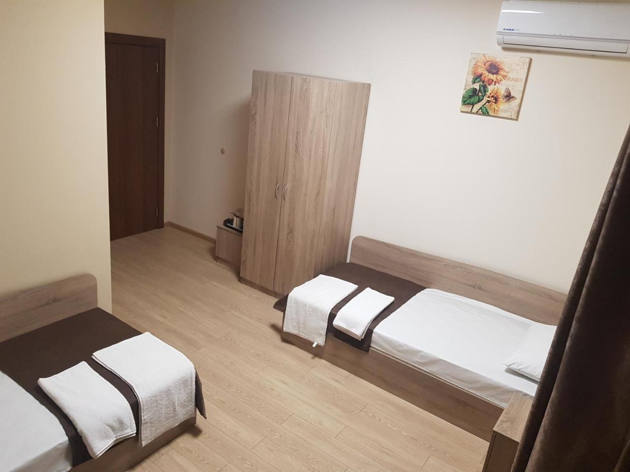 Twin Room Terrace