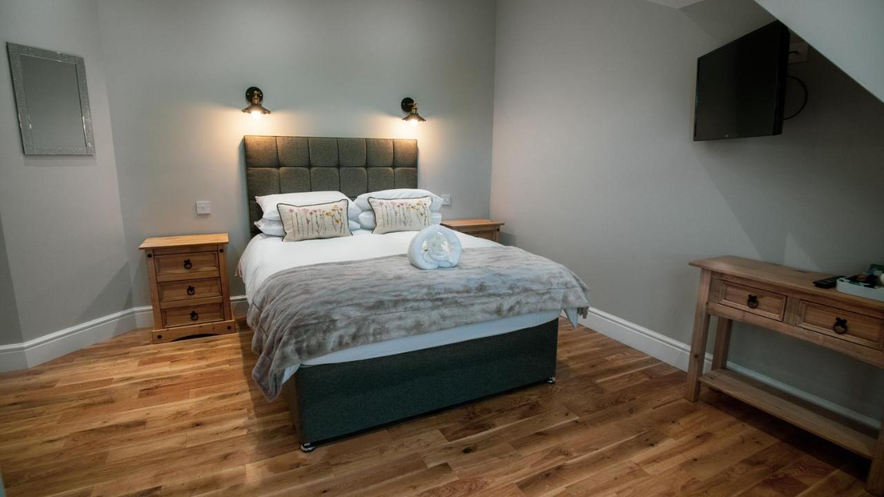 Deluxe Double Room Bath