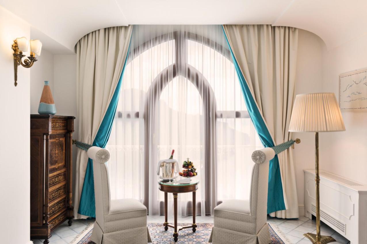 Quarto Deluxe com Cama de Casal ou 2 de Solteiro e Vista do Mar