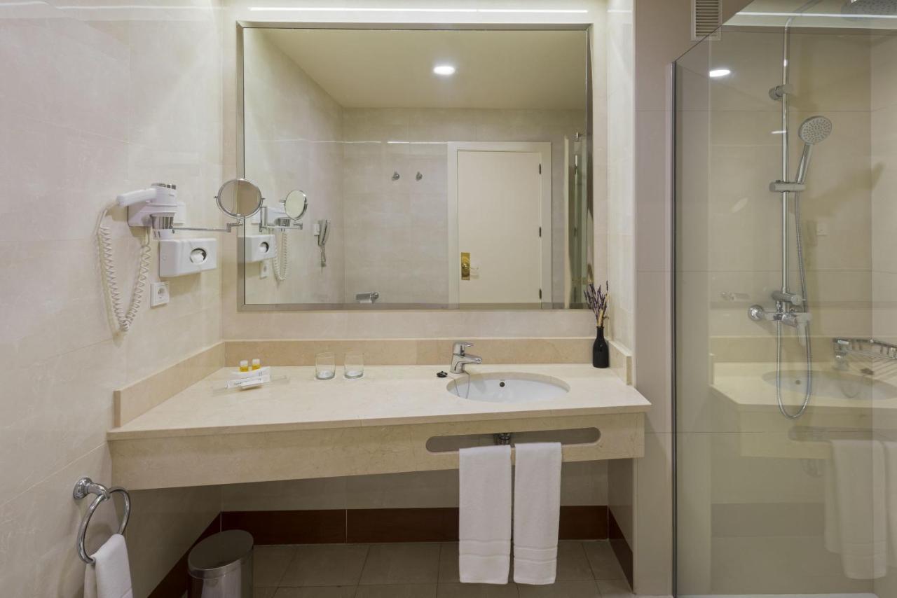Triple Room,1207579417:JPEG