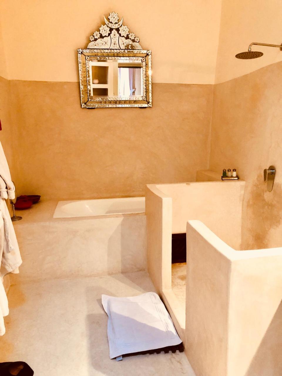 Superior Double Room,1774485487:JPEG