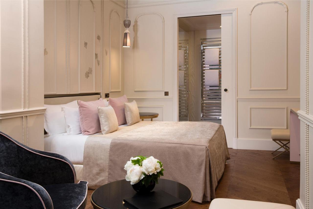 Deluxe Double Room Patio