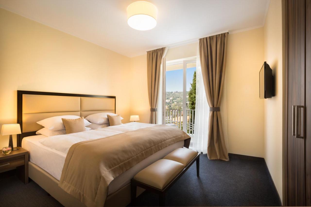 Suite Park View Balcony