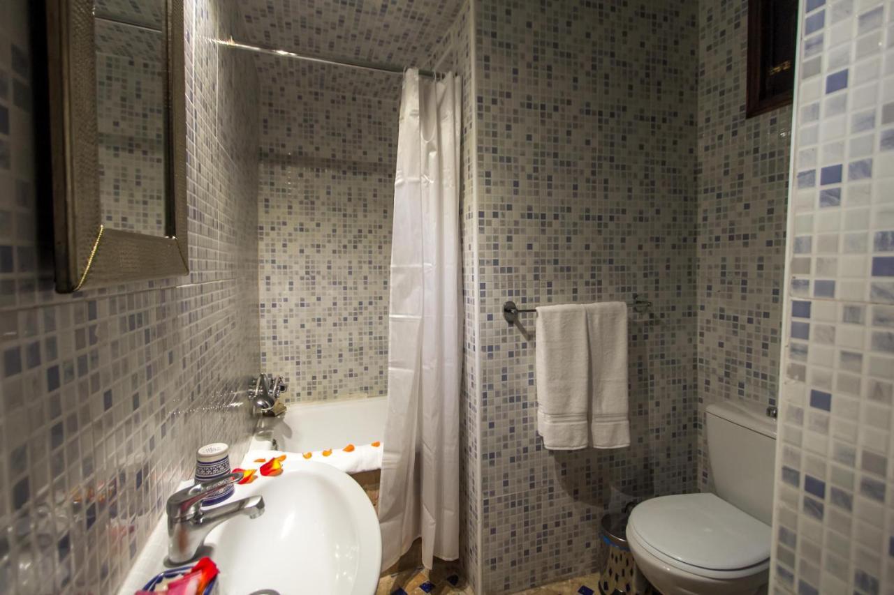Bab Boujloud Double Room