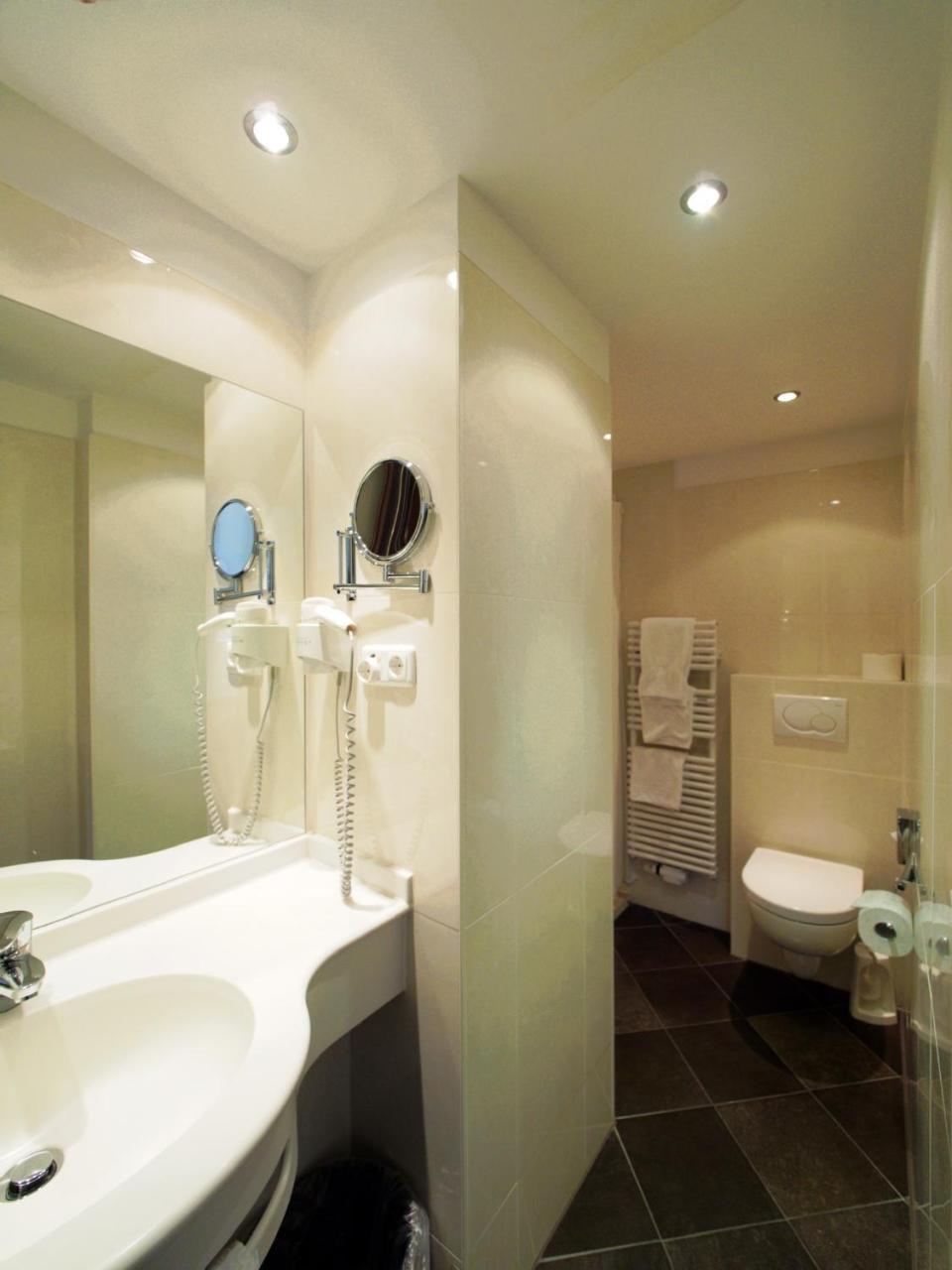 Standard Single Room,1029835918:JPEG