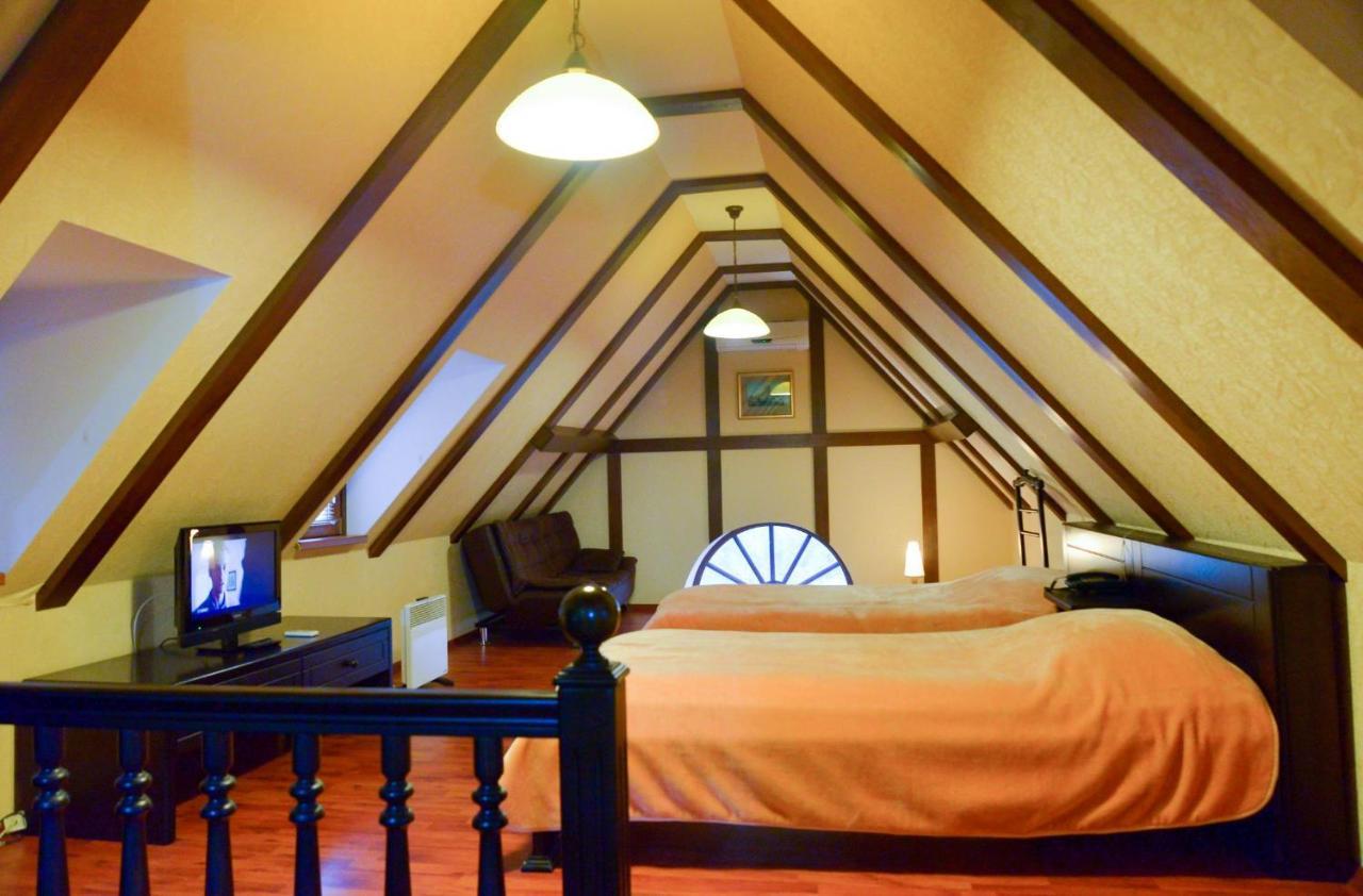 Comfort Triple Room