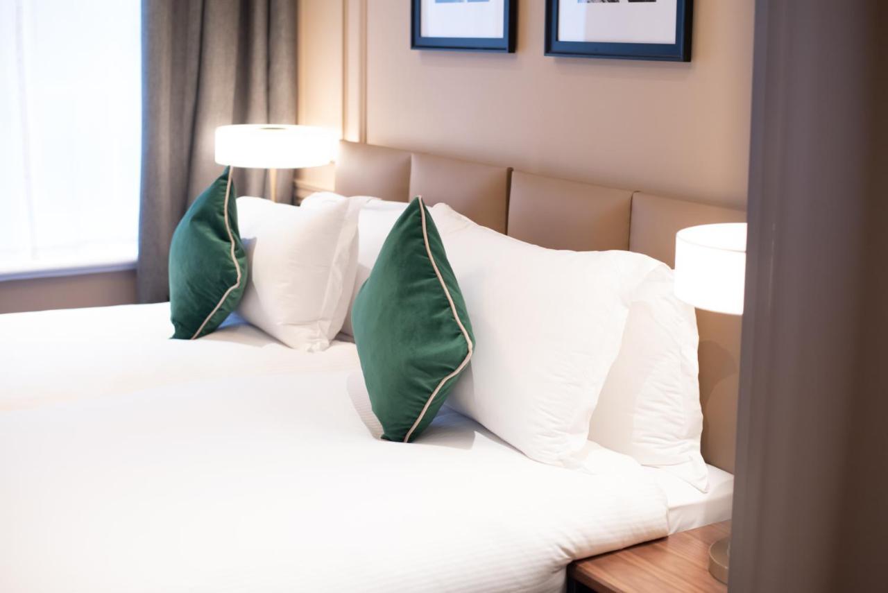 Double or Twin Room Disability Access