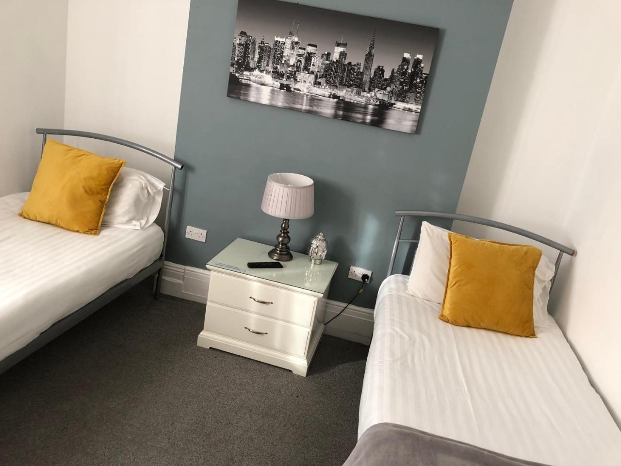 Twin Room