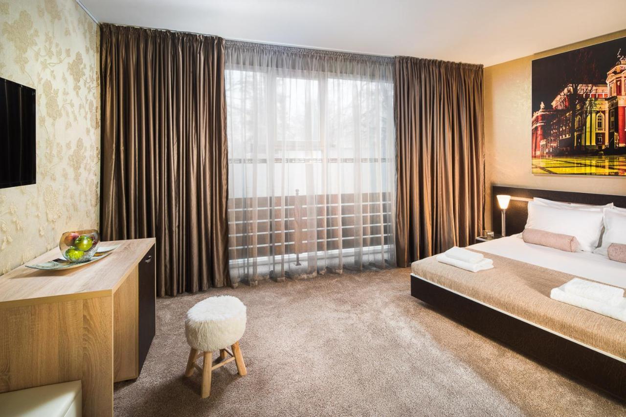 Double Room Park View Access to Relax Zone