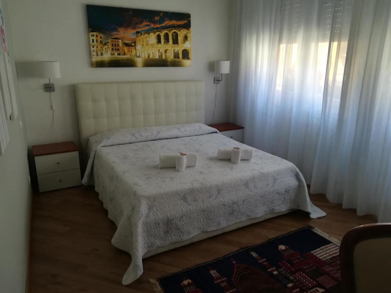 Deluxe Double Room Private Bathroom