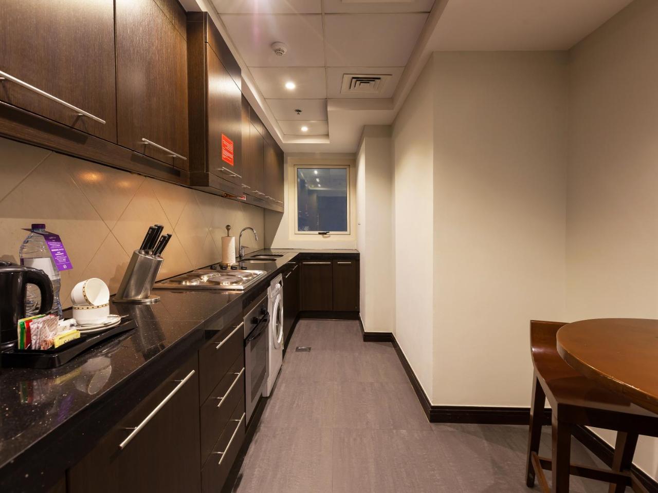 Two-Bedroom Apartment with City View