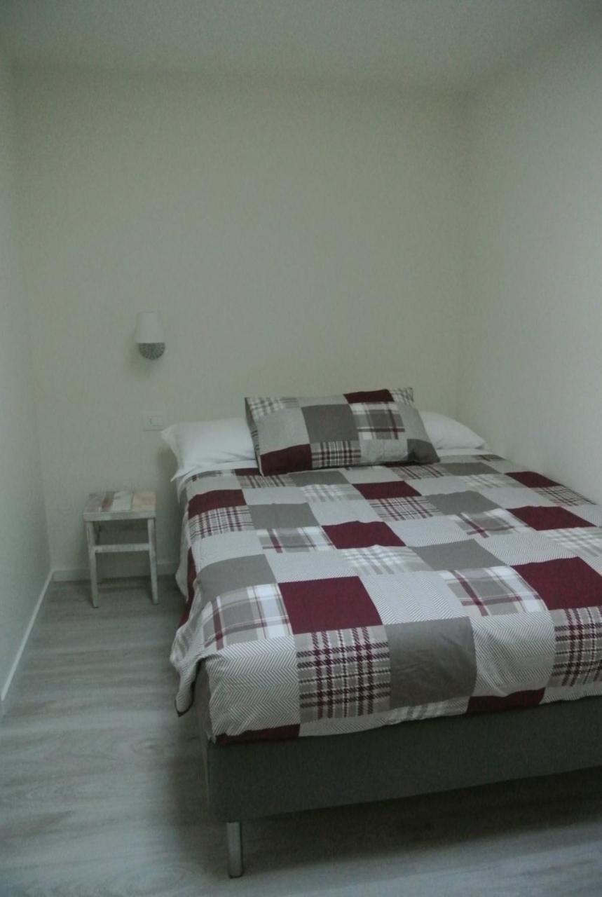 Single Room Private Bathroom