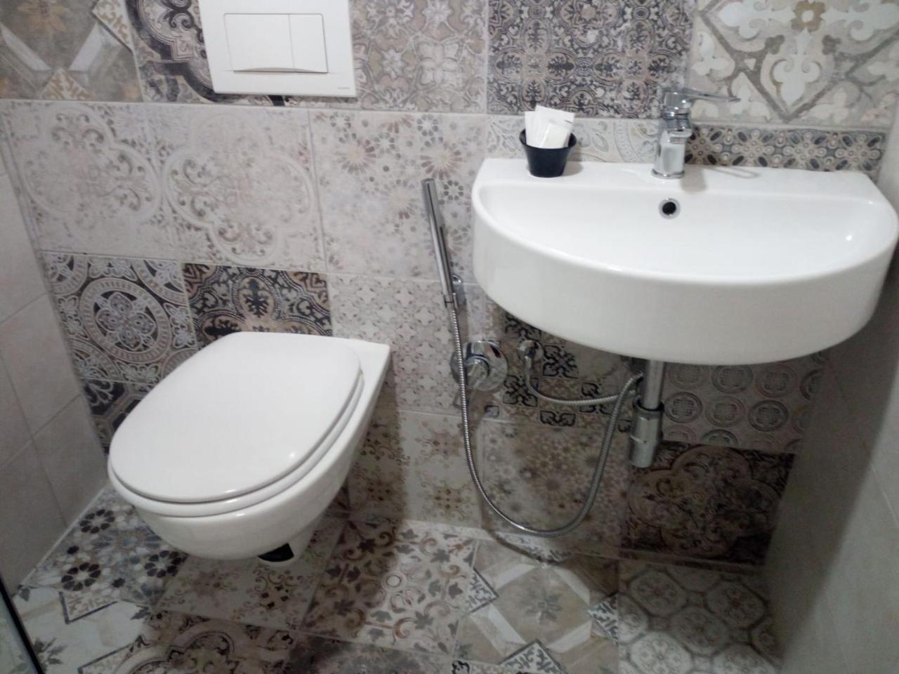 Double Room,767001742:JPEG