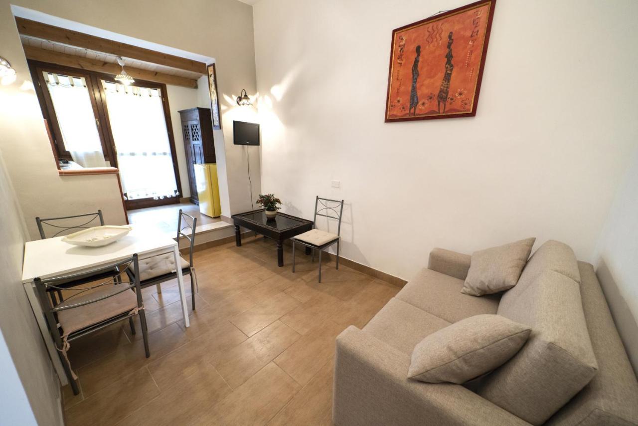 One-Bedroom Apartment Annex