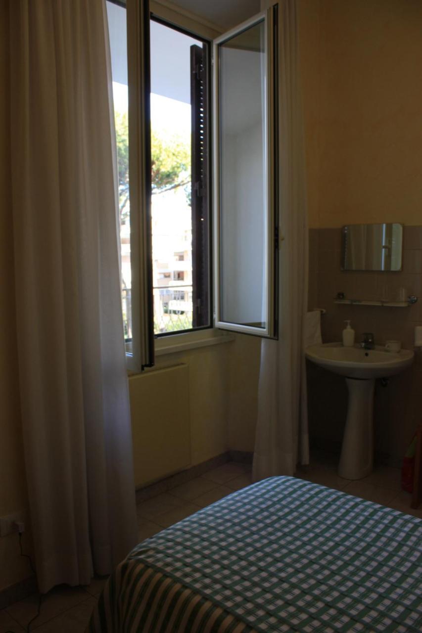 Habitación Individual con baño compartido