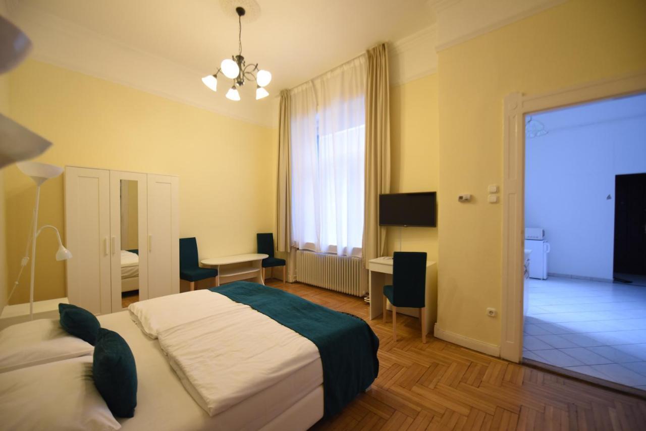 Superior Two-Bedroom Apartment