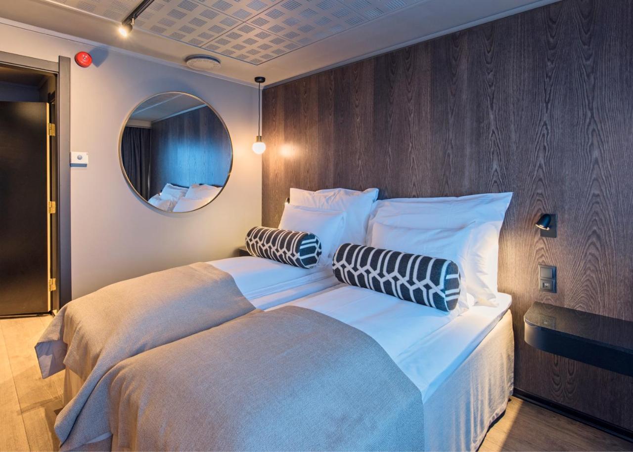 Tweepersoonskamer met 2 Aparte Bedden