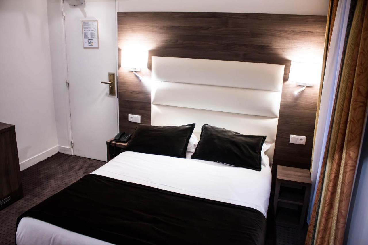 Double Room Shower