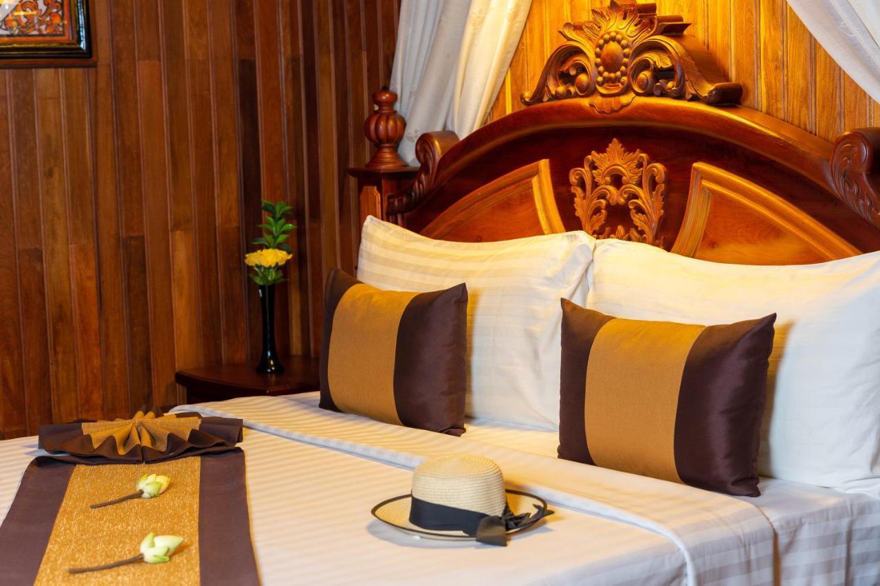 VIP Suite with Balcony - City View