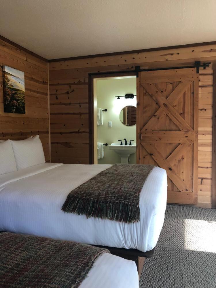 Chambre avec 2 Grands Lits Queen-Size