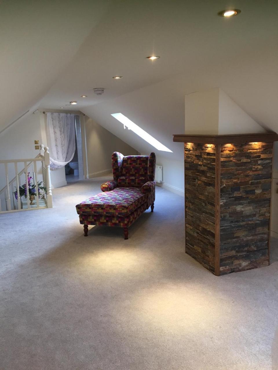 Deluxe King Suite