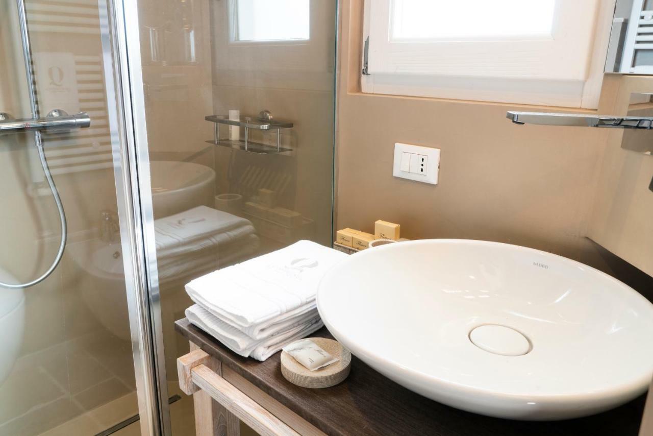 King Room Spa Bath