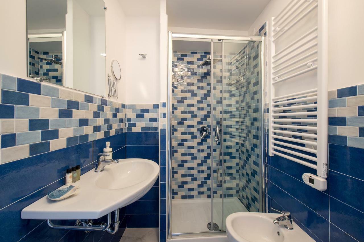 Deluxe Double Room Balcony Sea View