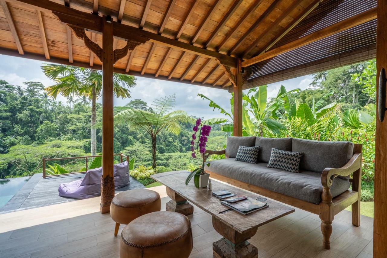 Villa con 2 Camere da Letto, Piscina, Vista Valle e Vantaggi Gratuiti