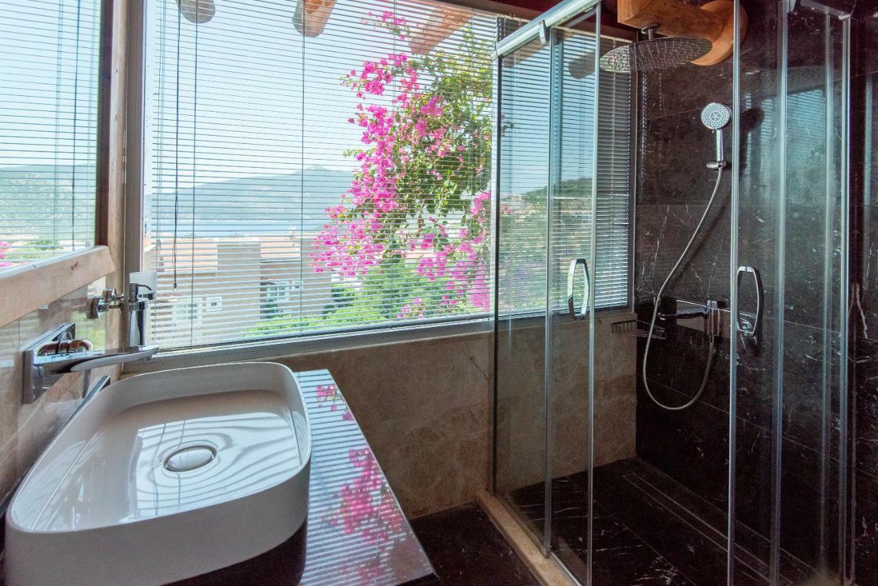 Master Deluxe Double Room Terrace Sea View