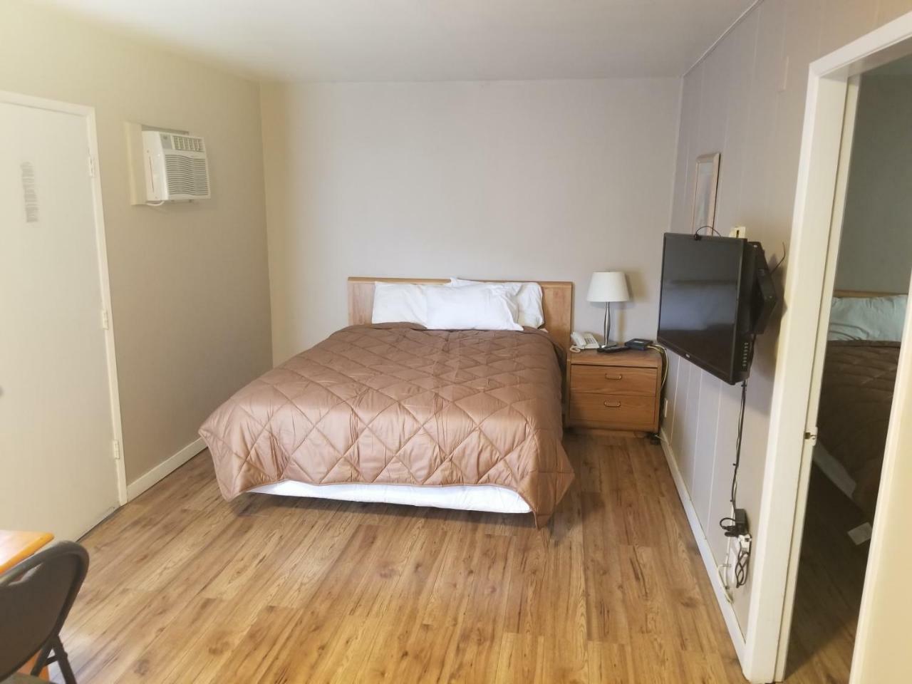 Queen Suite