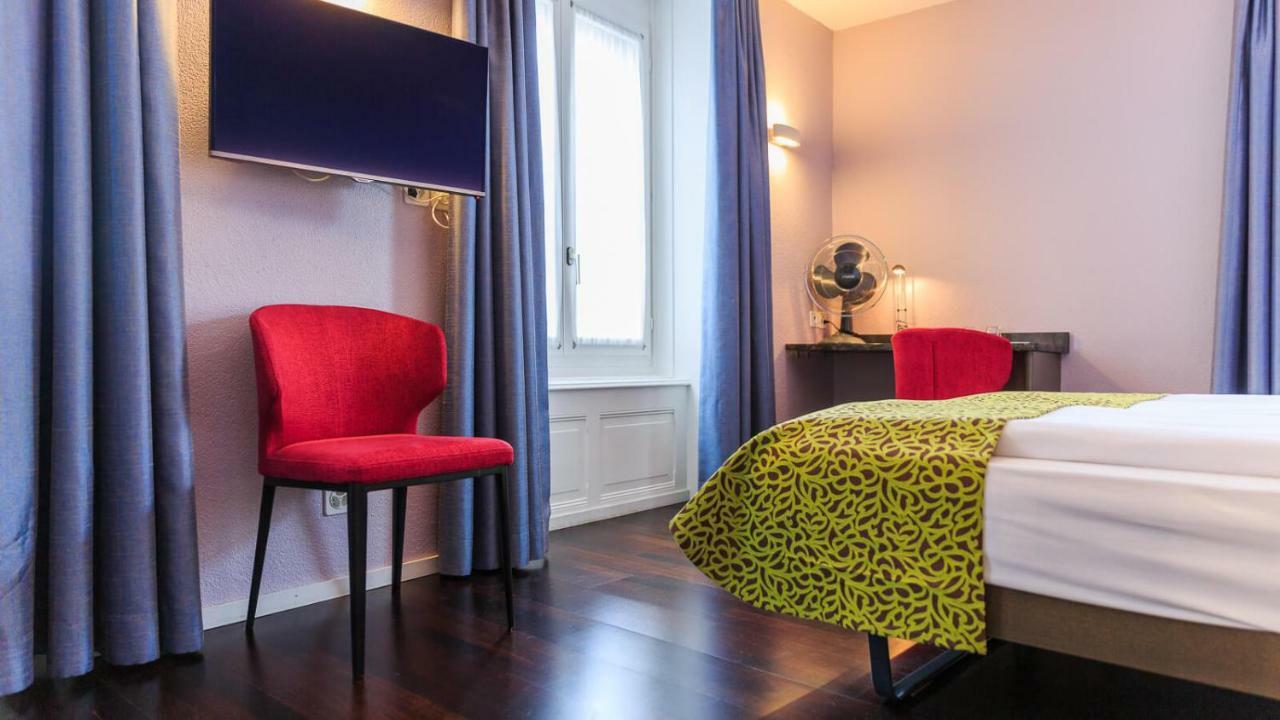 Quarto Duplo Standard