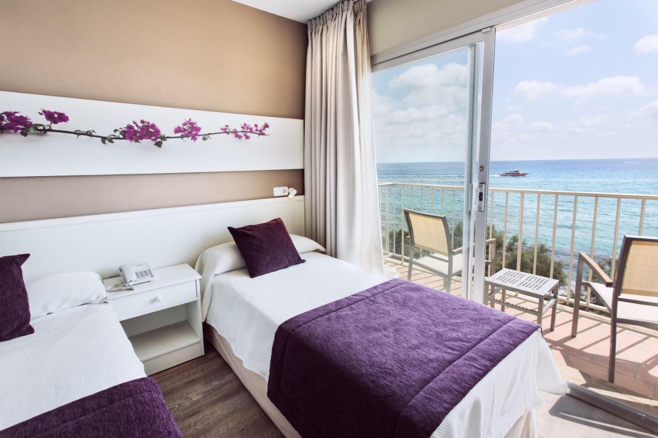 Double Room with Sea View (2 adults) - Annexe