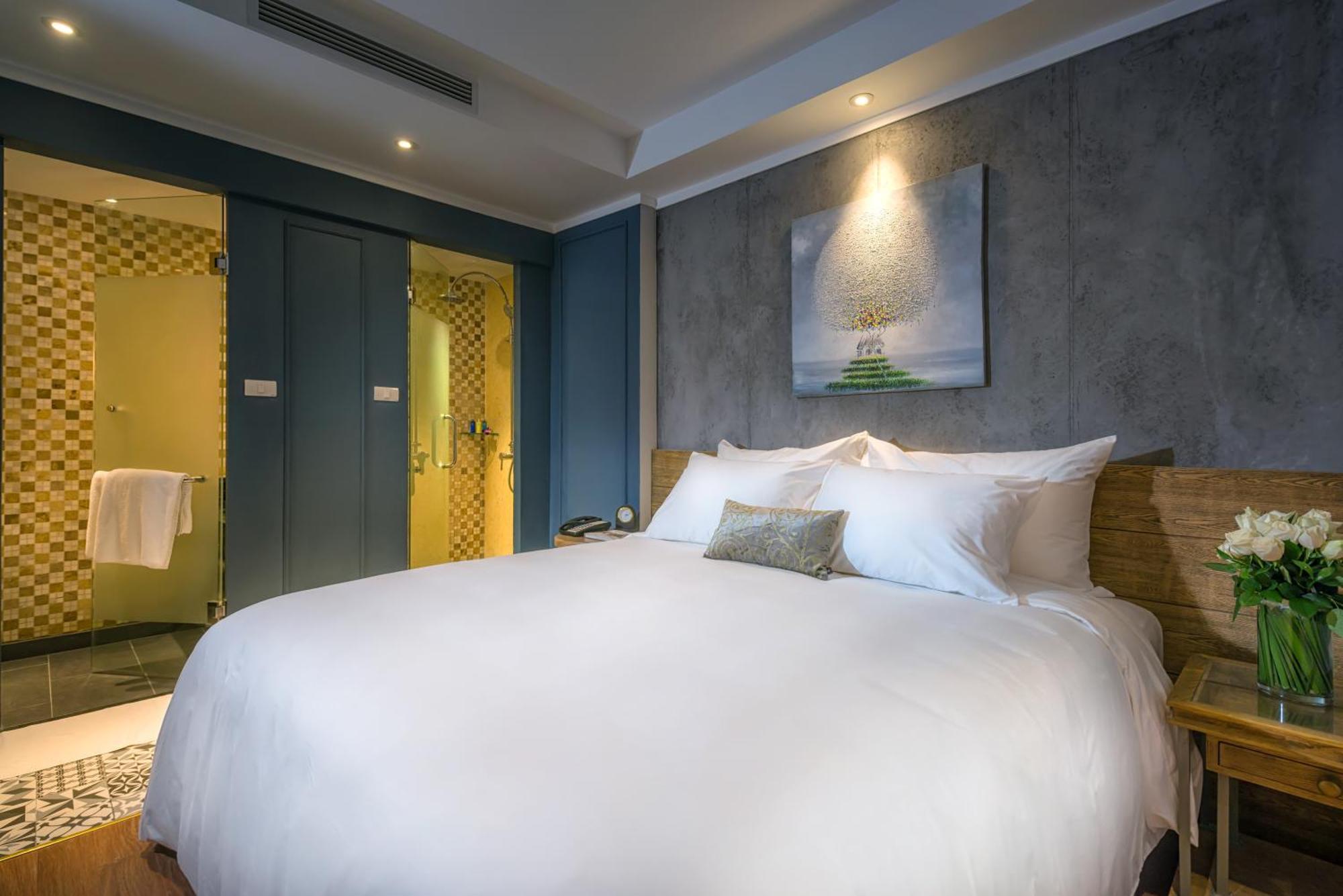Cozy Deluxe Double or Twin Room